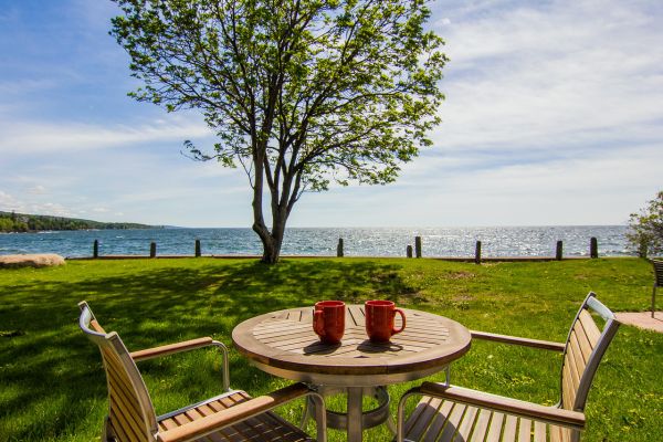 Hotel East Bay Suites (Grand Marais)